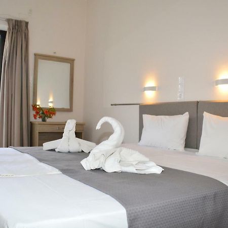 Hotel Golden Star Agia Marina  Exterior foto