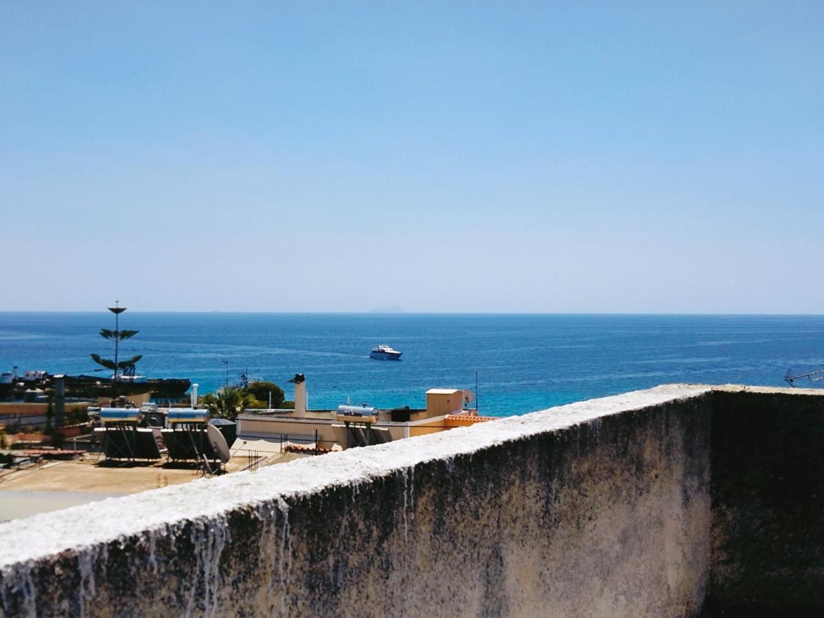 Hotel Golden Star Agia Marina  Exterior foto