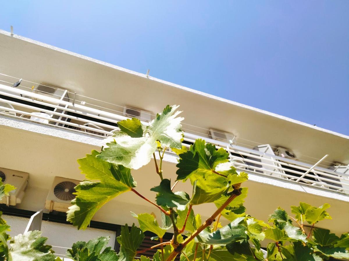 Hotel Golden Star Agia Marina  Exterior foto