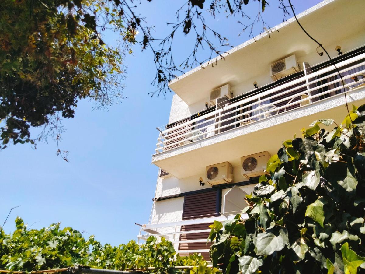Hotel Golden Star Agia Marina  Exterior foto