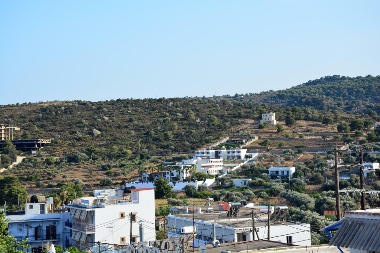 Hotel Golden Star Agia Marina  Exterior foto